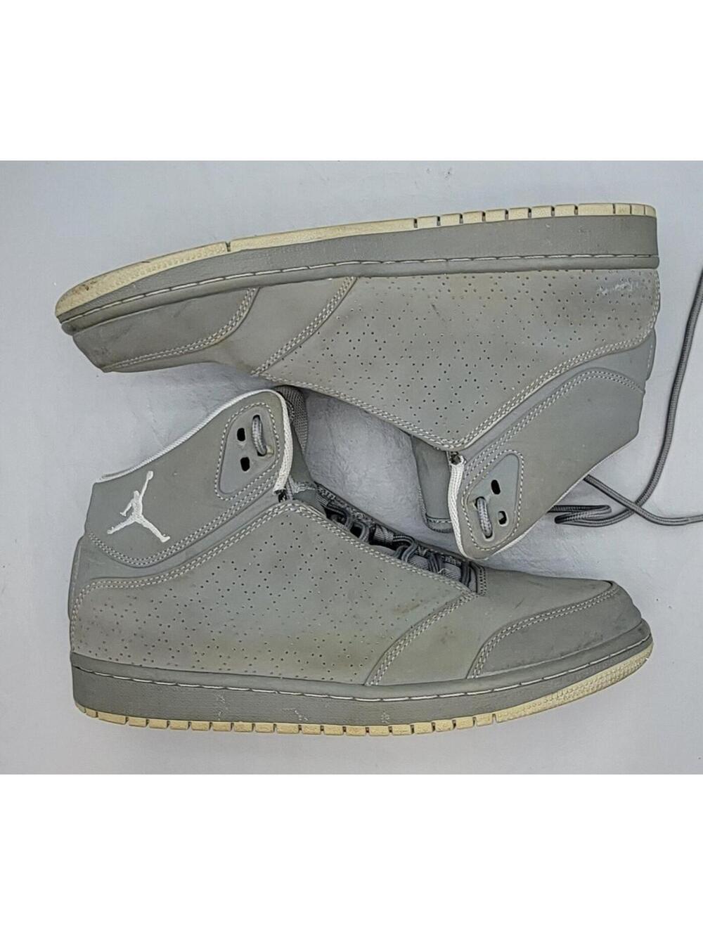 Jordan Reveal Men's Size 8 Gray Basketball Sneakers 881433-004 Athletic Shoes